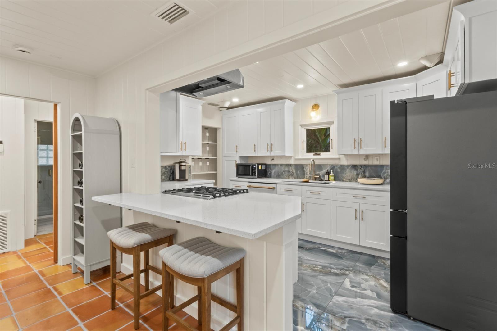 760 LONGBOAT CT — photo 8