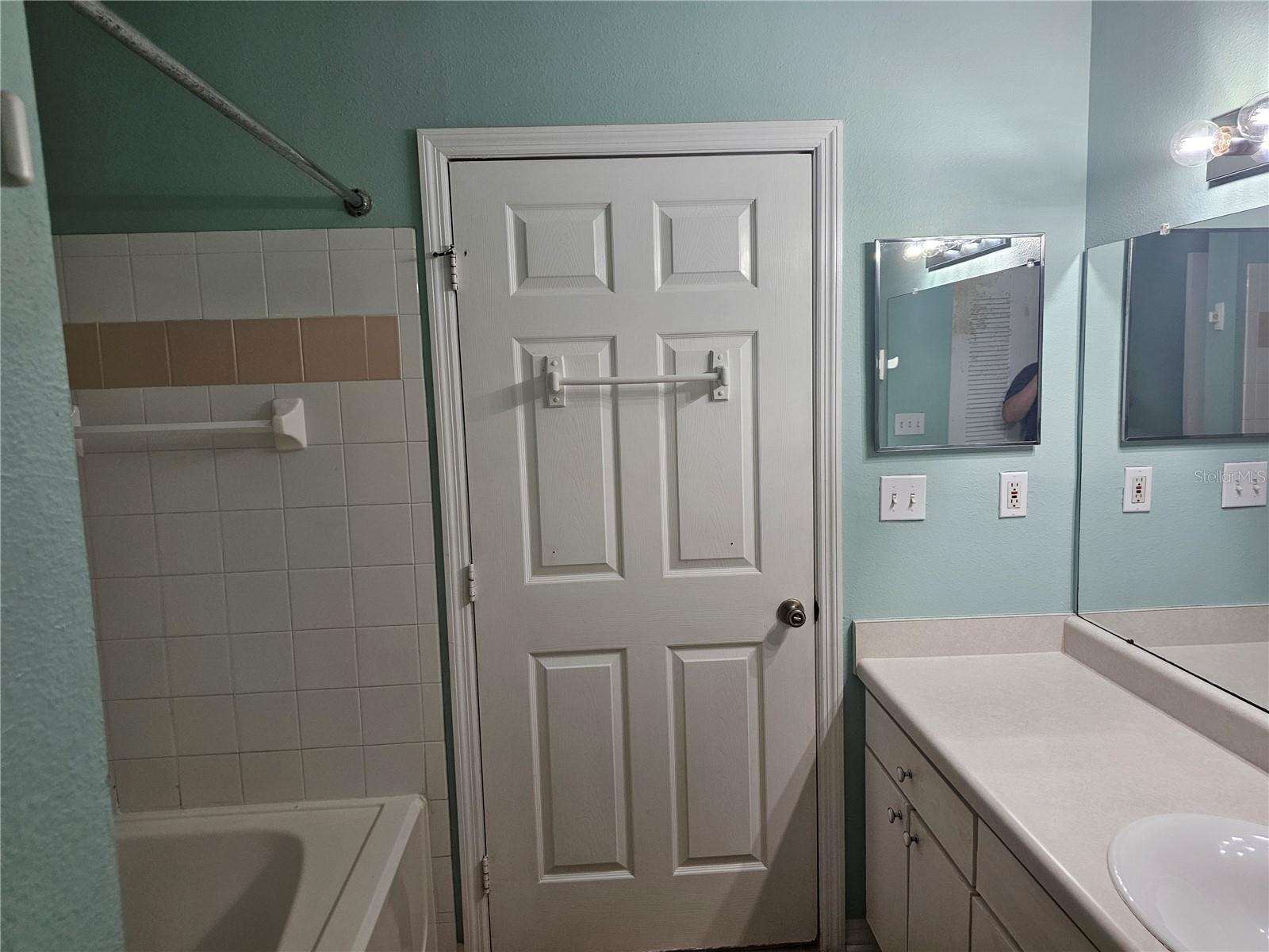 9190 LAKE CHASE ISLAND WAY — photo 7