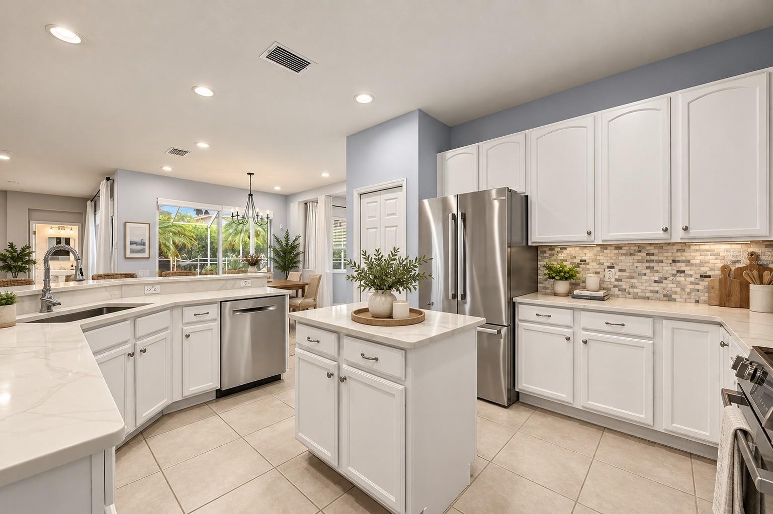 2309 MESSENGER CIR — photo 9
