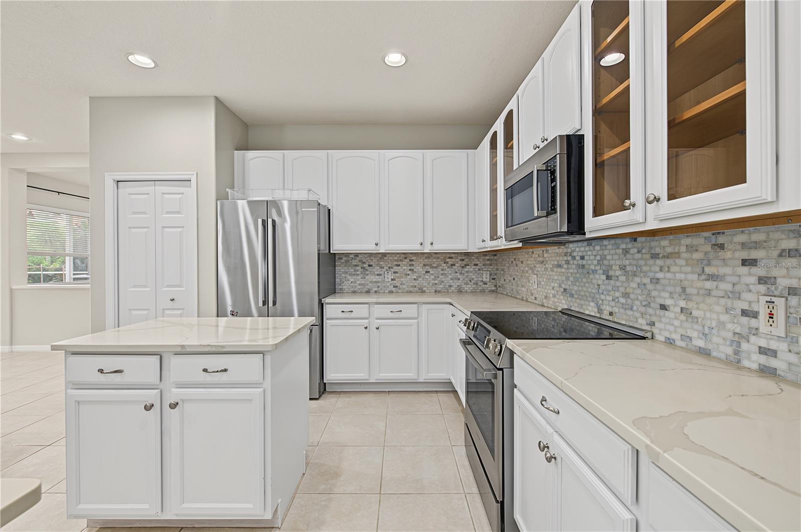 2309 MESSENGER CIR — photo 20