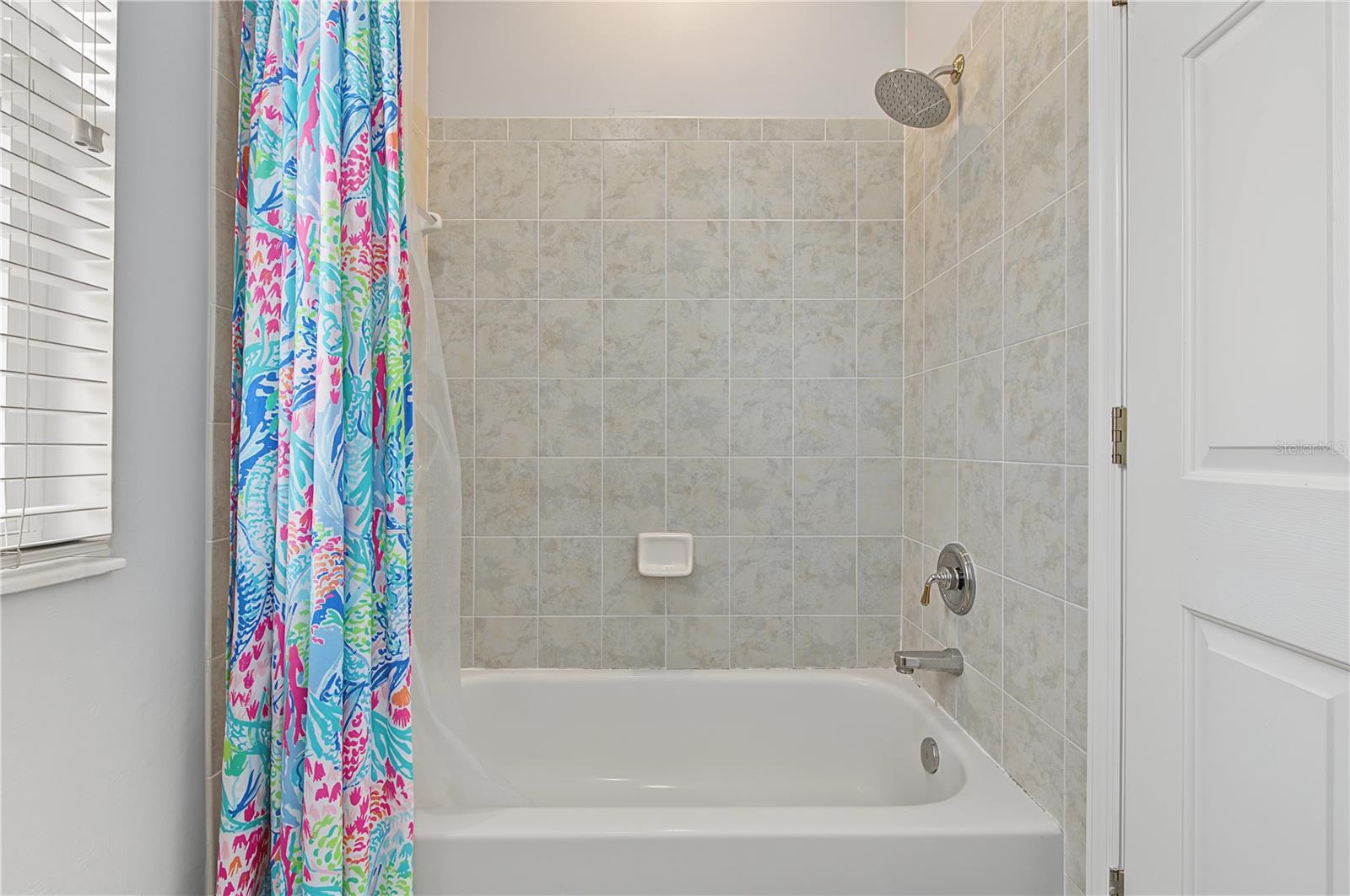 2309 MESSENGER CIR — photo 39