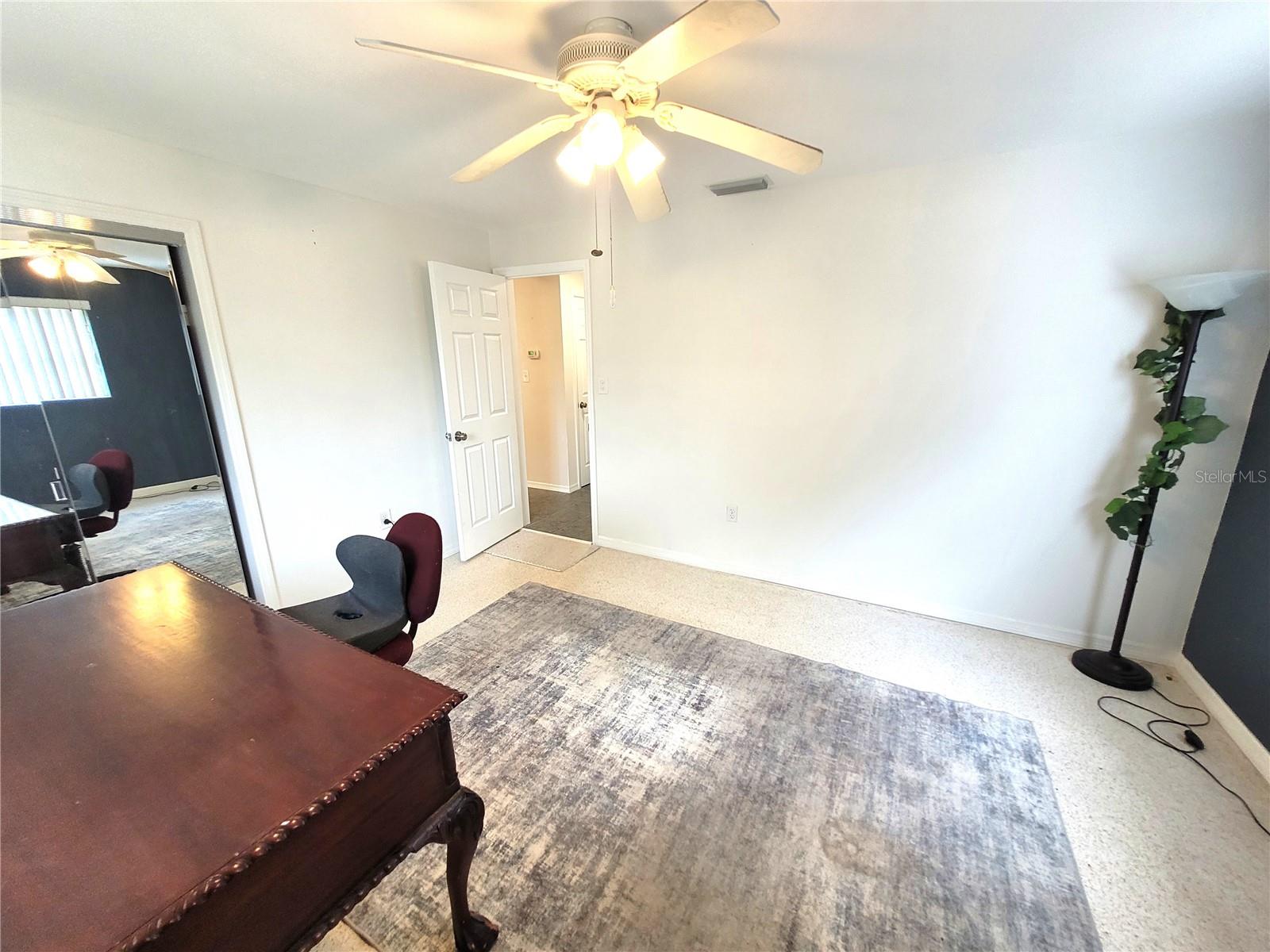137 MIDWAY IS — photo 8