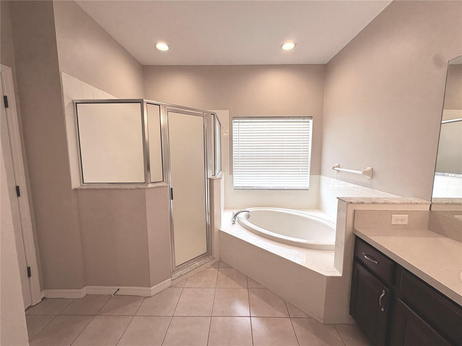 1849 MIRA LAGO CIR — photo 18