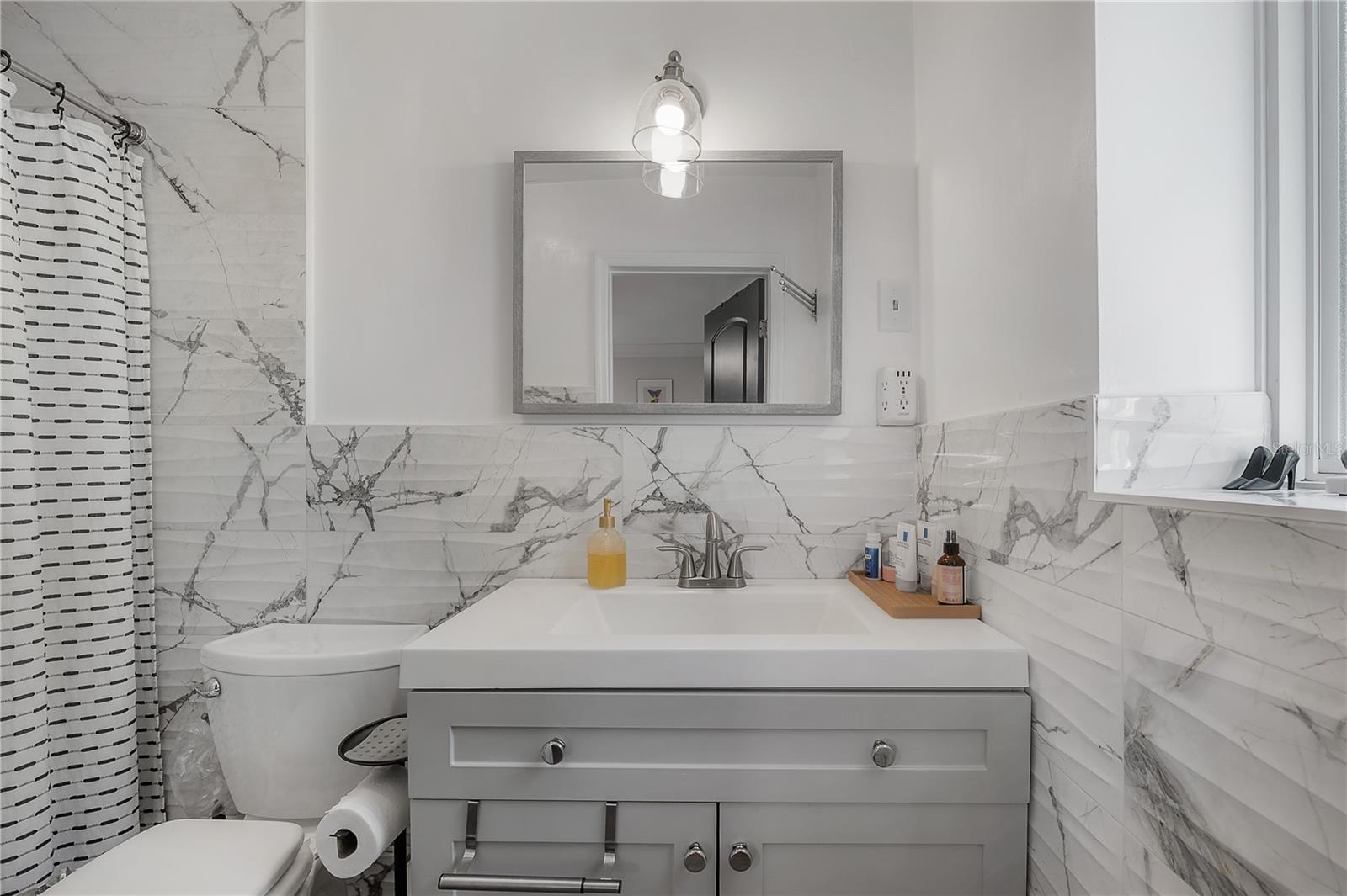 3138 W EUCLID AVE — photo 15