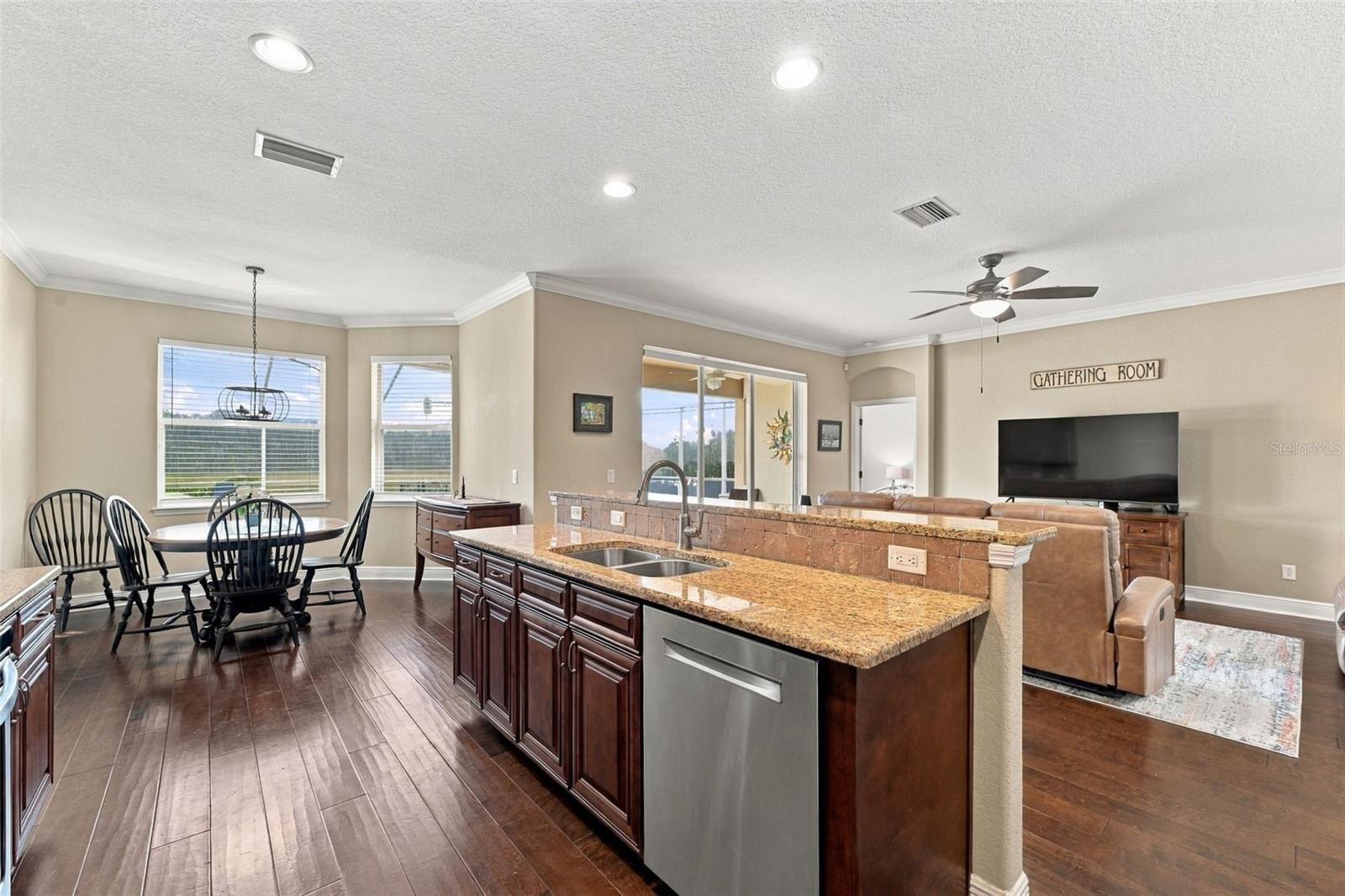 9620 PATRICIAN DR — photo 12