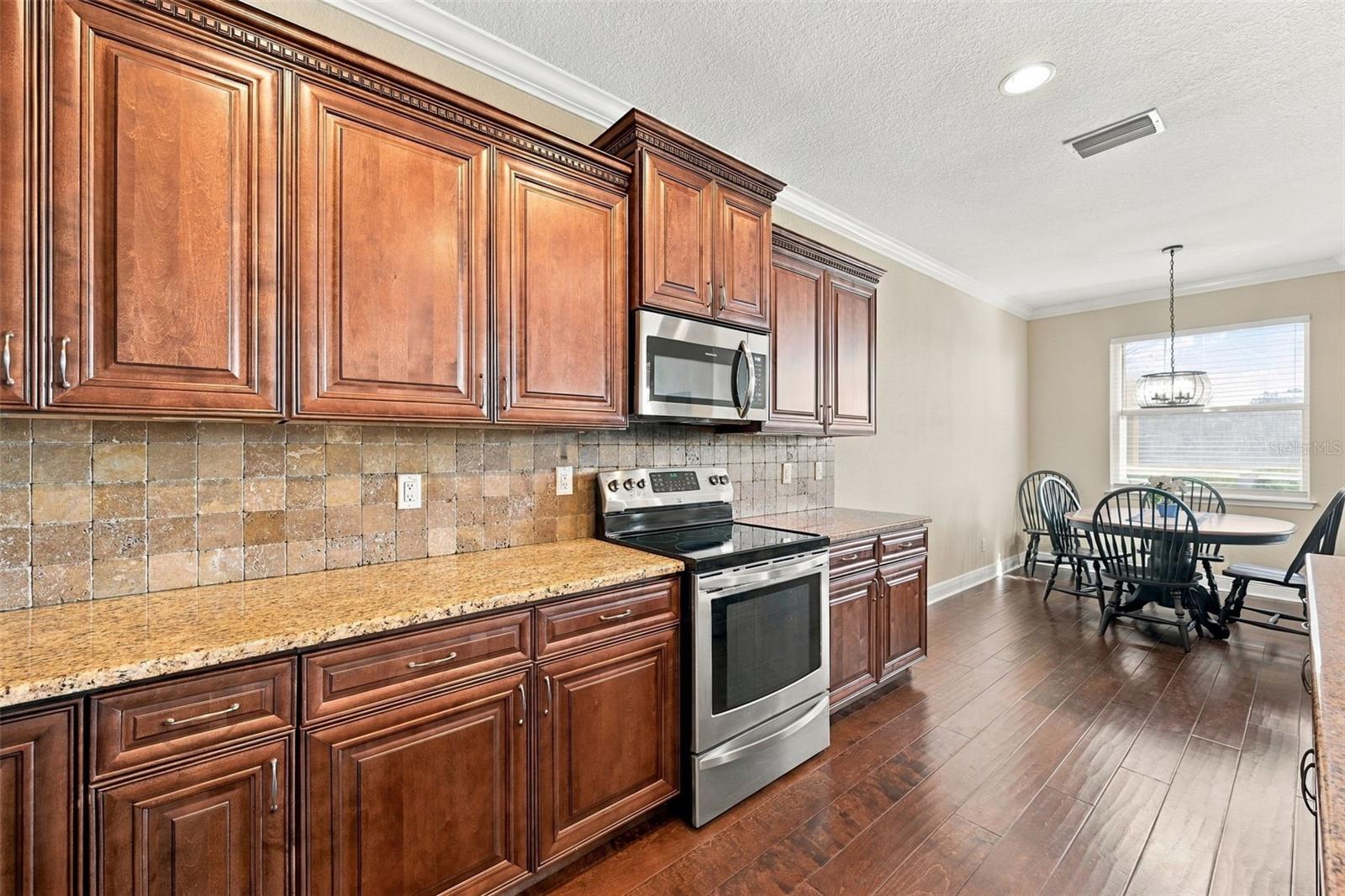 9620 PATRICIAN DR — photo 13