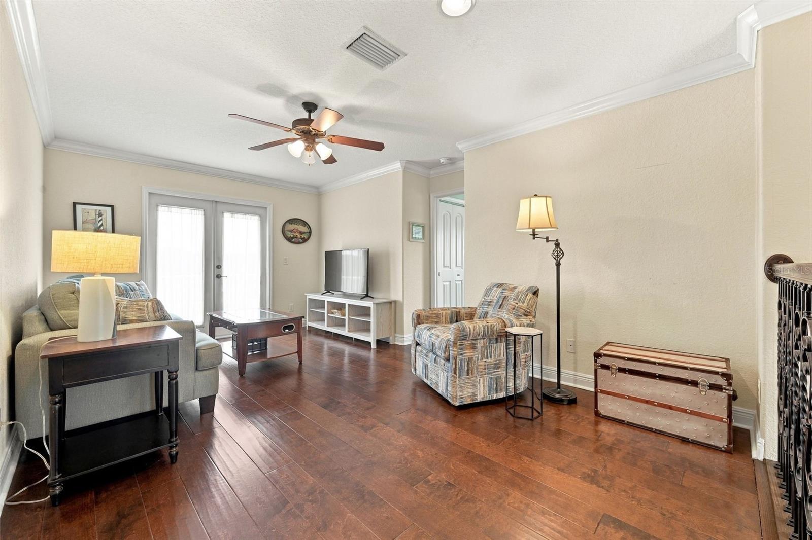 9620 PATRICIAN DR — photo 30