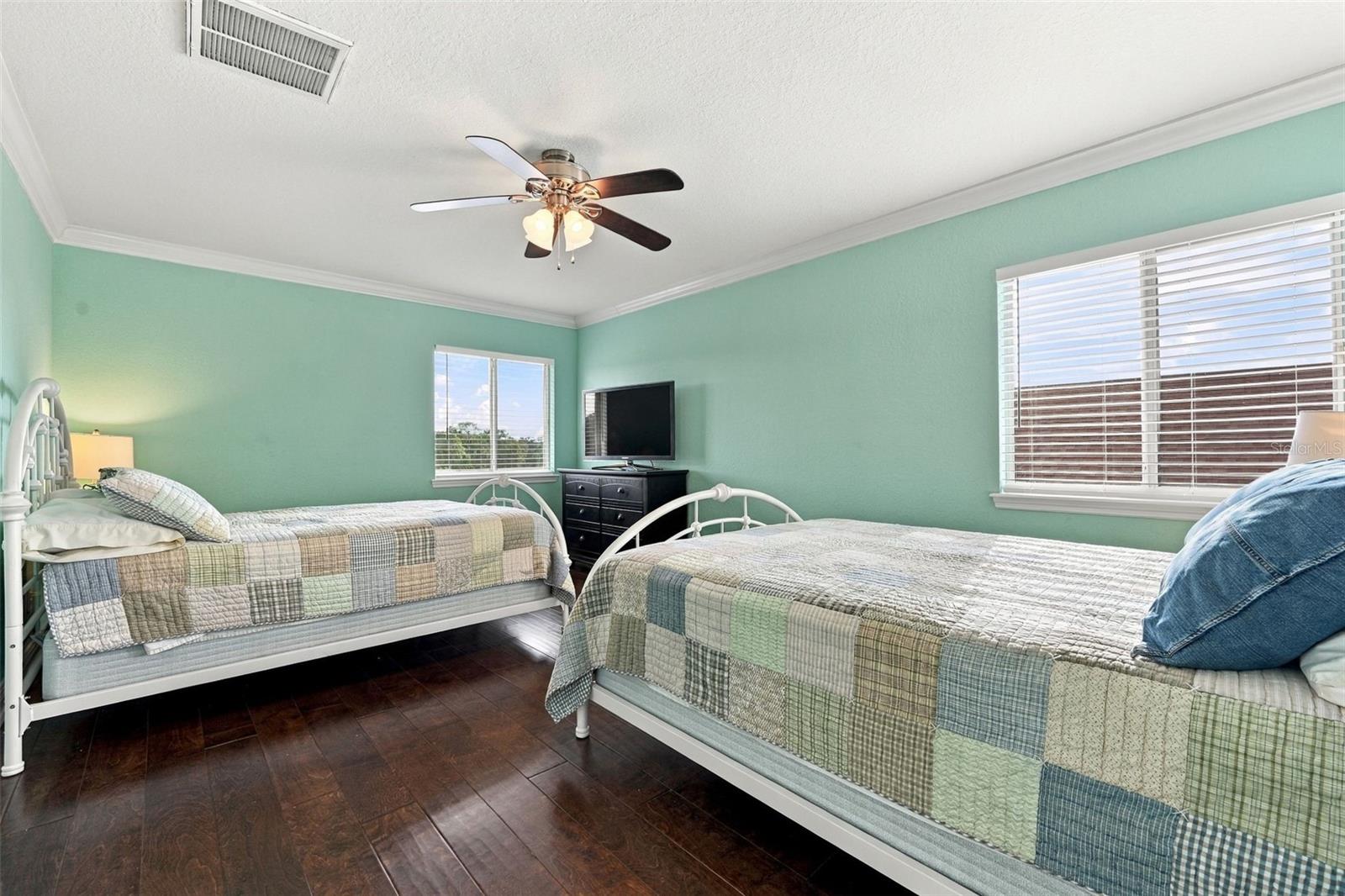9620 PATRICIAN DR — photo 34