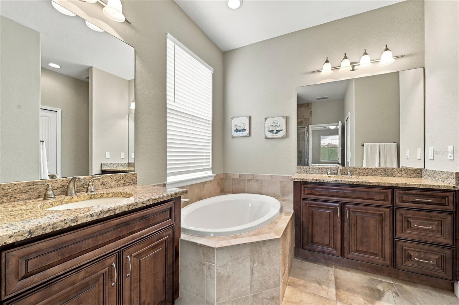 9620 PATRICIAN DR — photo 21