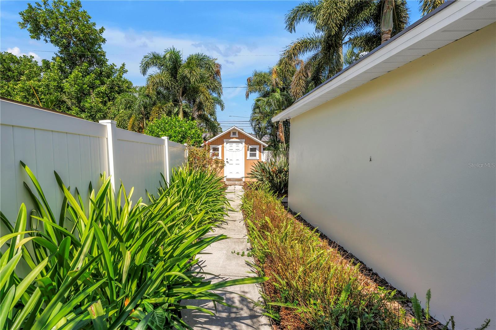 146 GIRALDA BLVD NE — photo 42