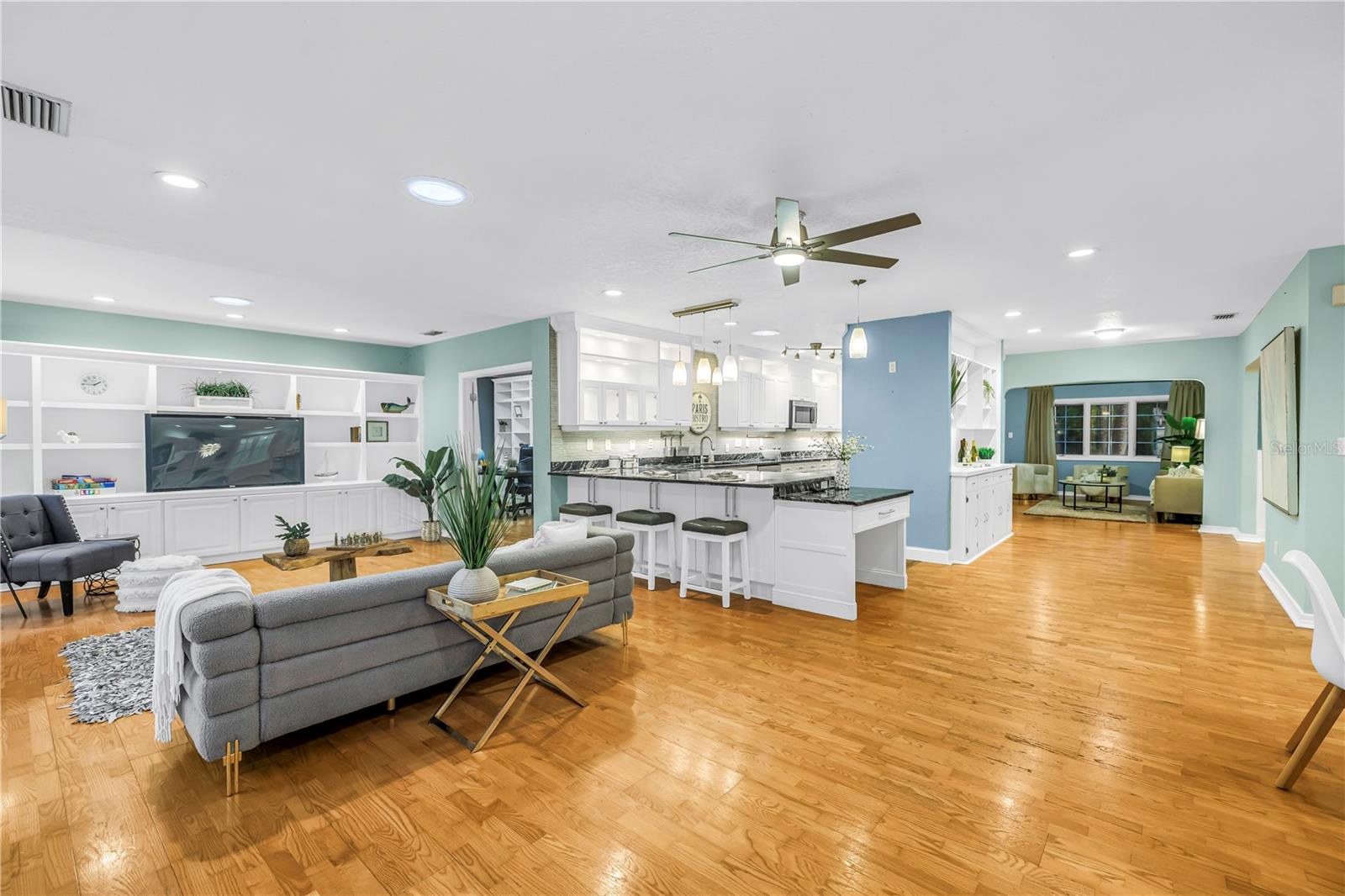 146 GIRALDA BLVD NE — photo 44