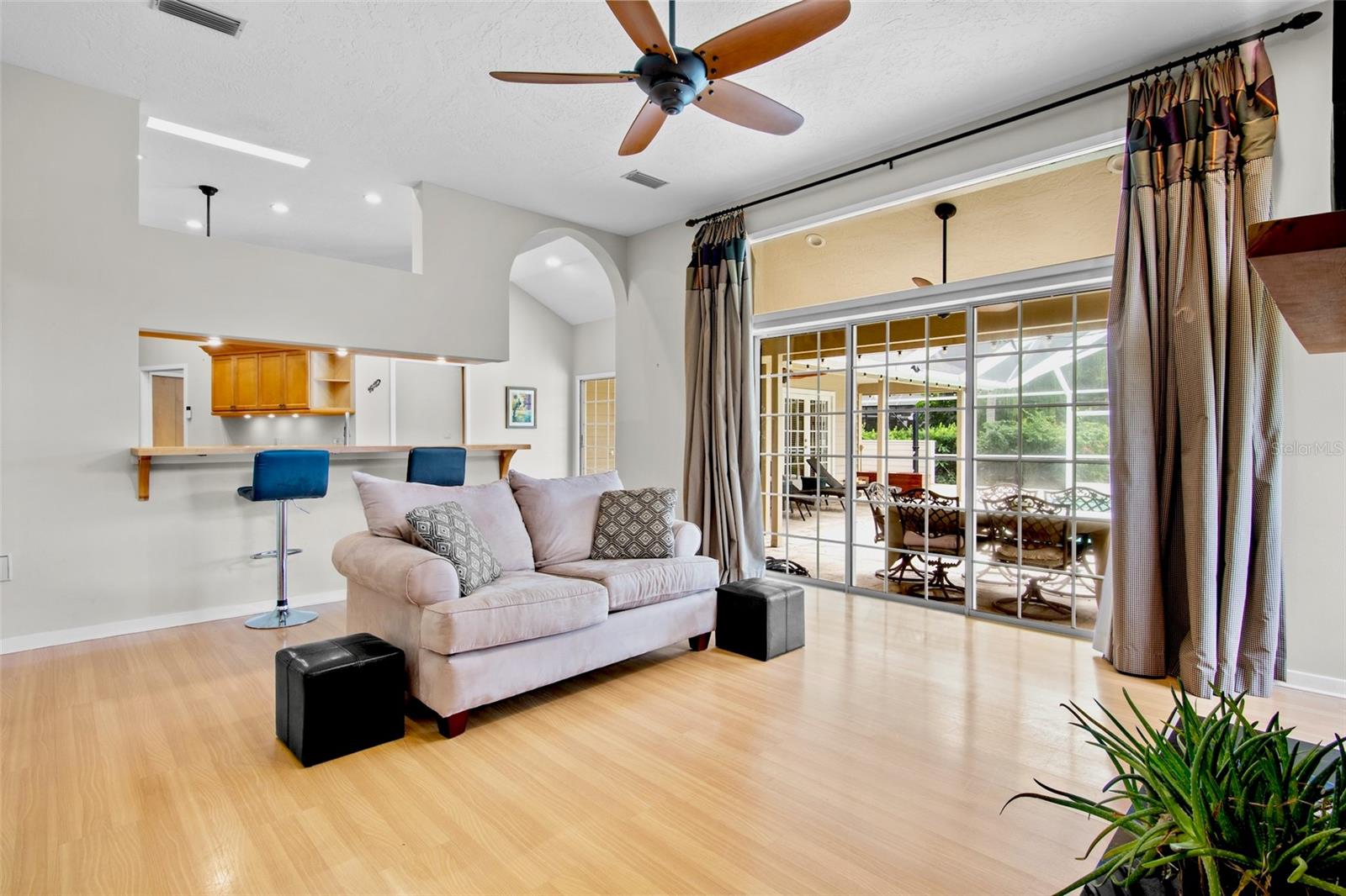 4424 FRIAR TUCK LN — photo 15