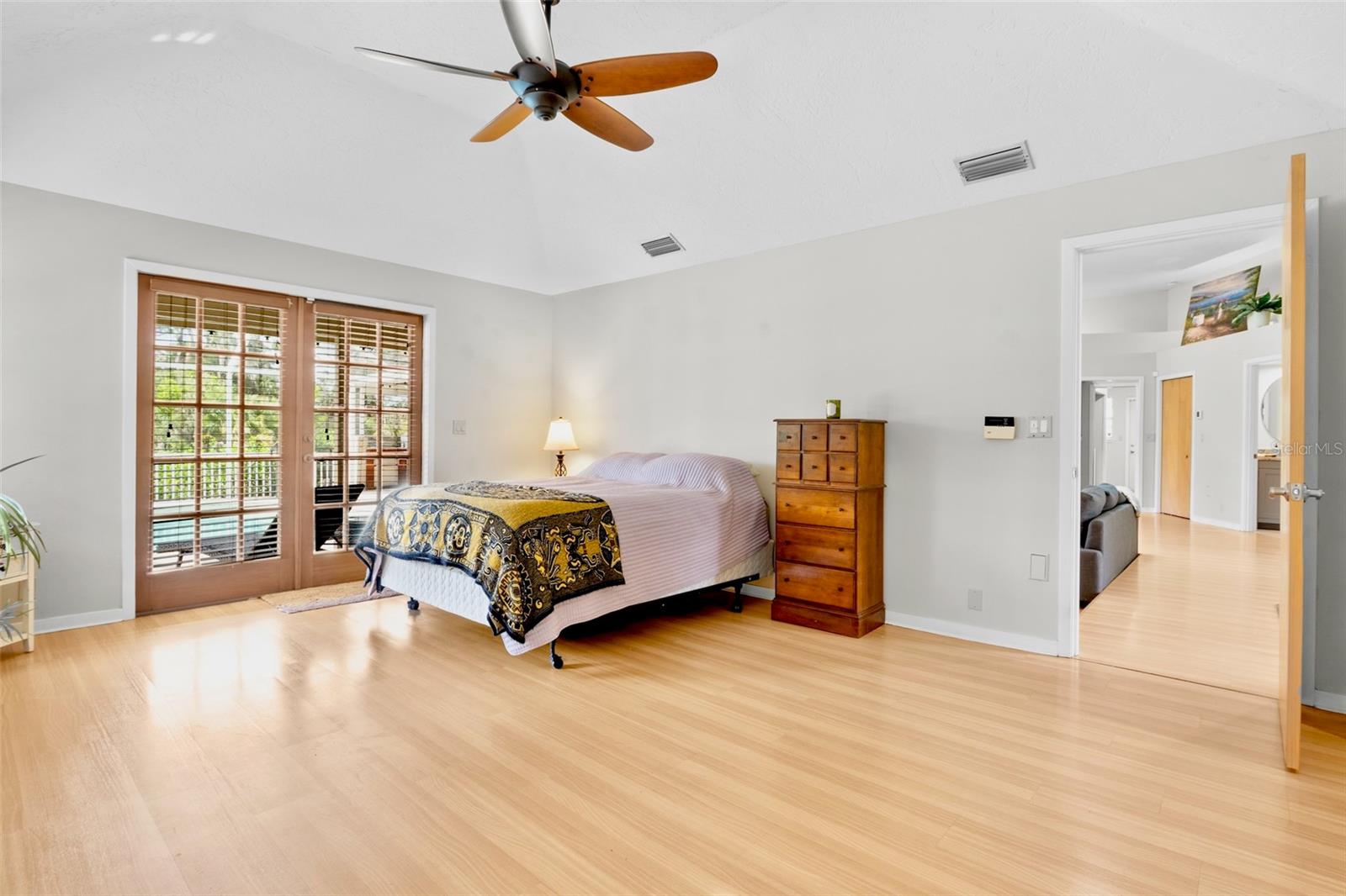 4424 FRIAR TUCK LN — photo 20