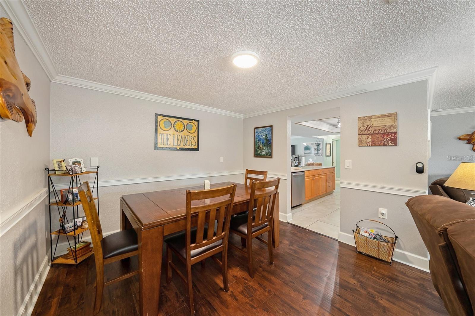 1117 RUSHMORE DR — photo 6