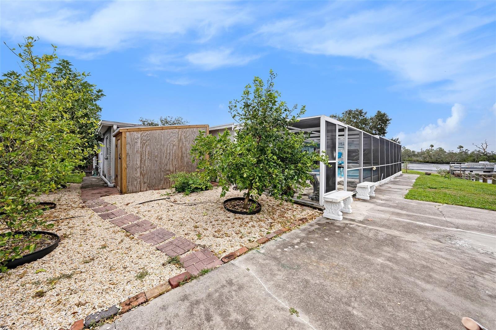 1117 RUSHMORE DR — photo 27