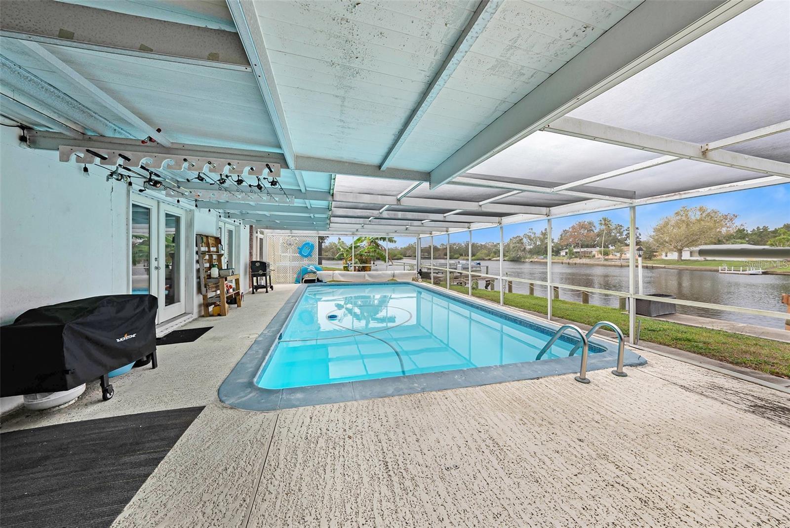 1117 RUSHMORE DR — photo 24