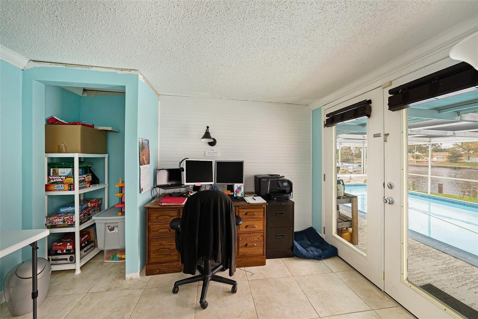1117 RUSHMORE DR — photo 12