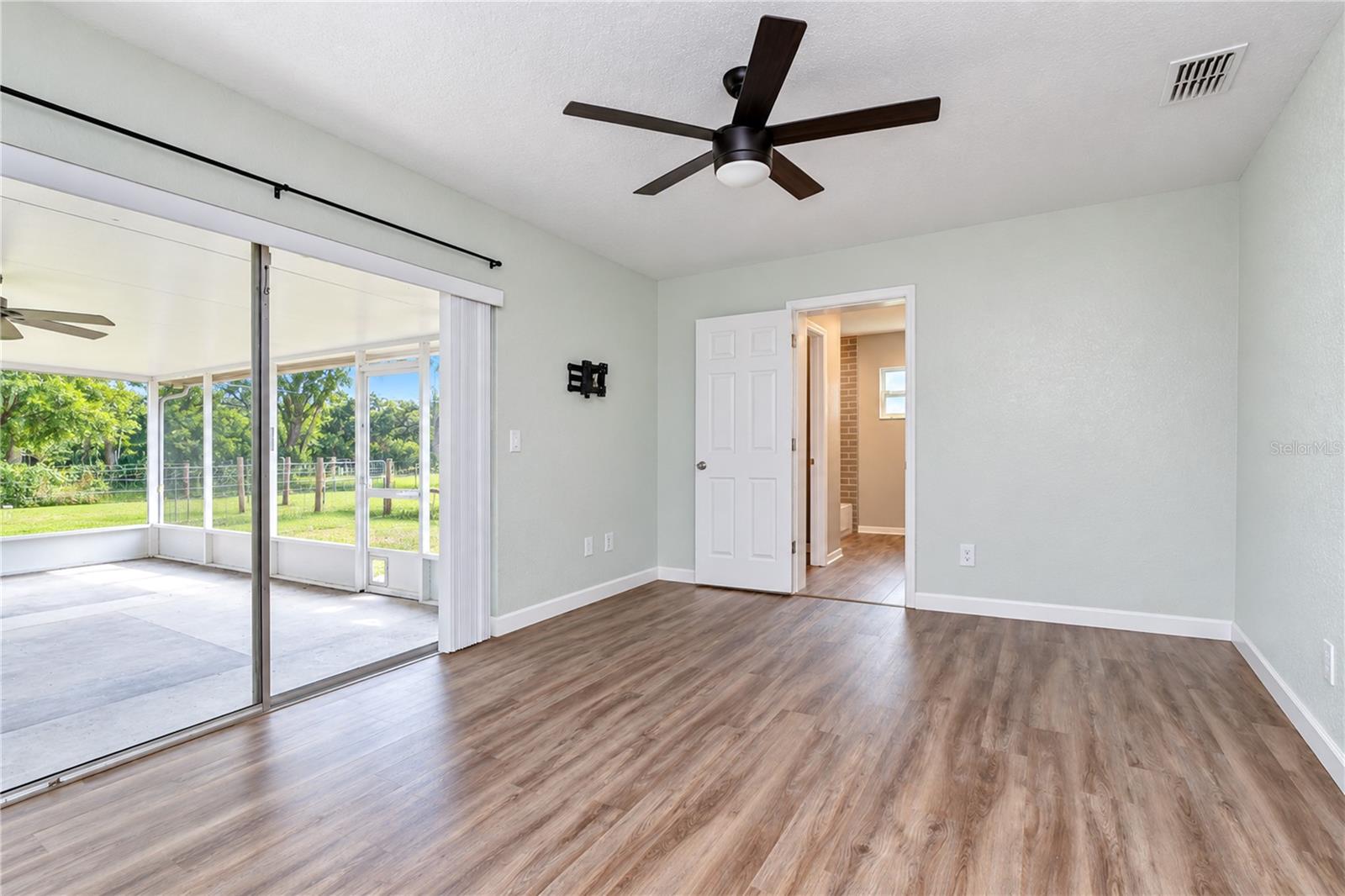 3712 GALLAGHER RD — photo 14