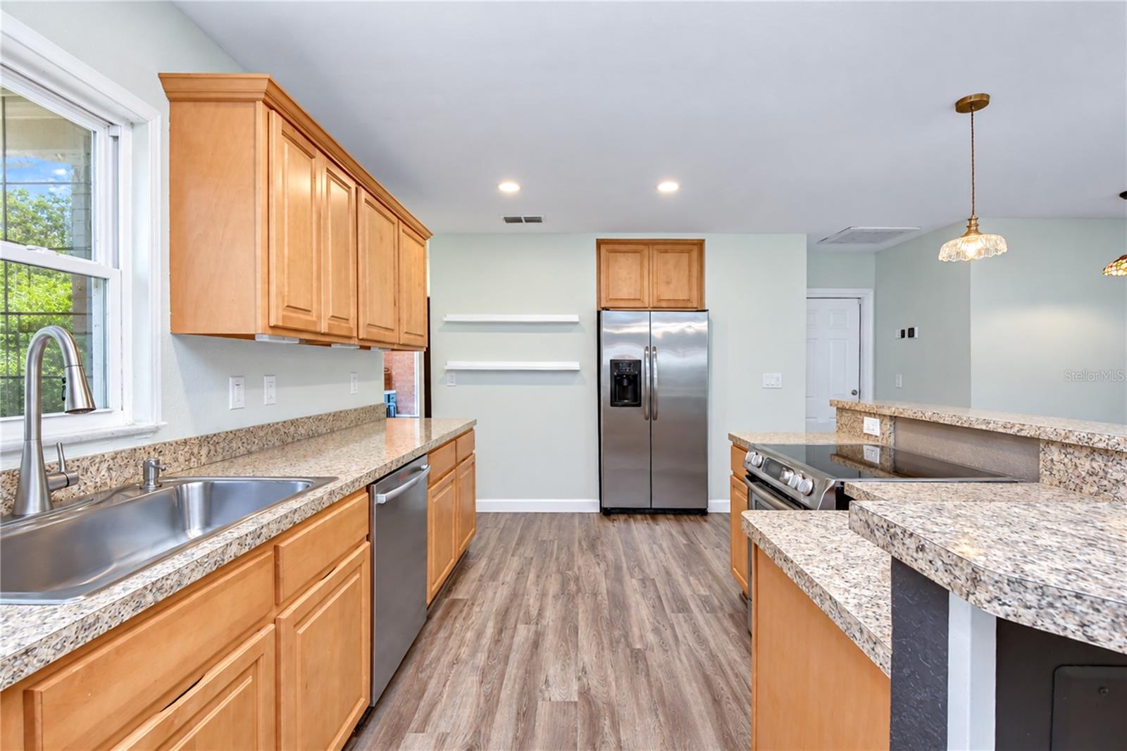 3712 GALLAGHER RD — photo 12