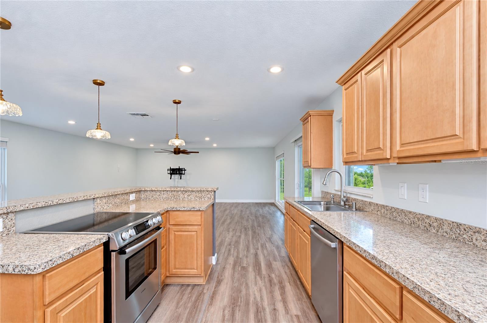 3712 GALLAGHER RD — photo 11