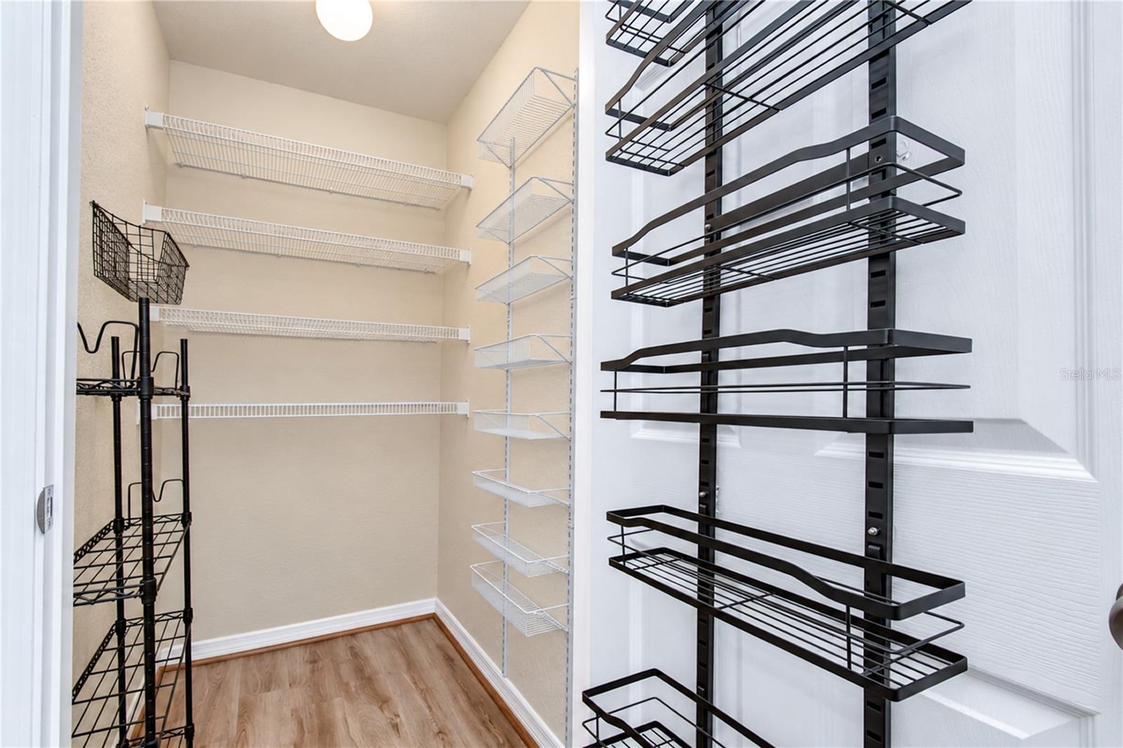 3712 GALLAGHER RD — photo 23