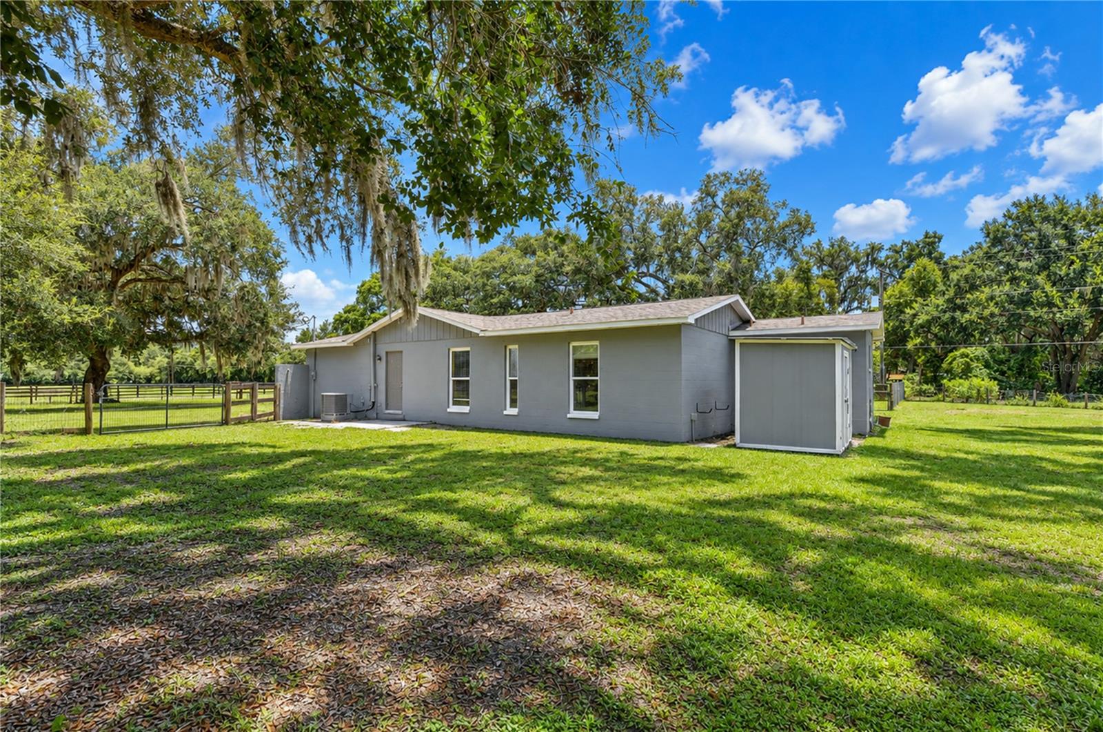 3712 GALLAGHER RD — photo 32