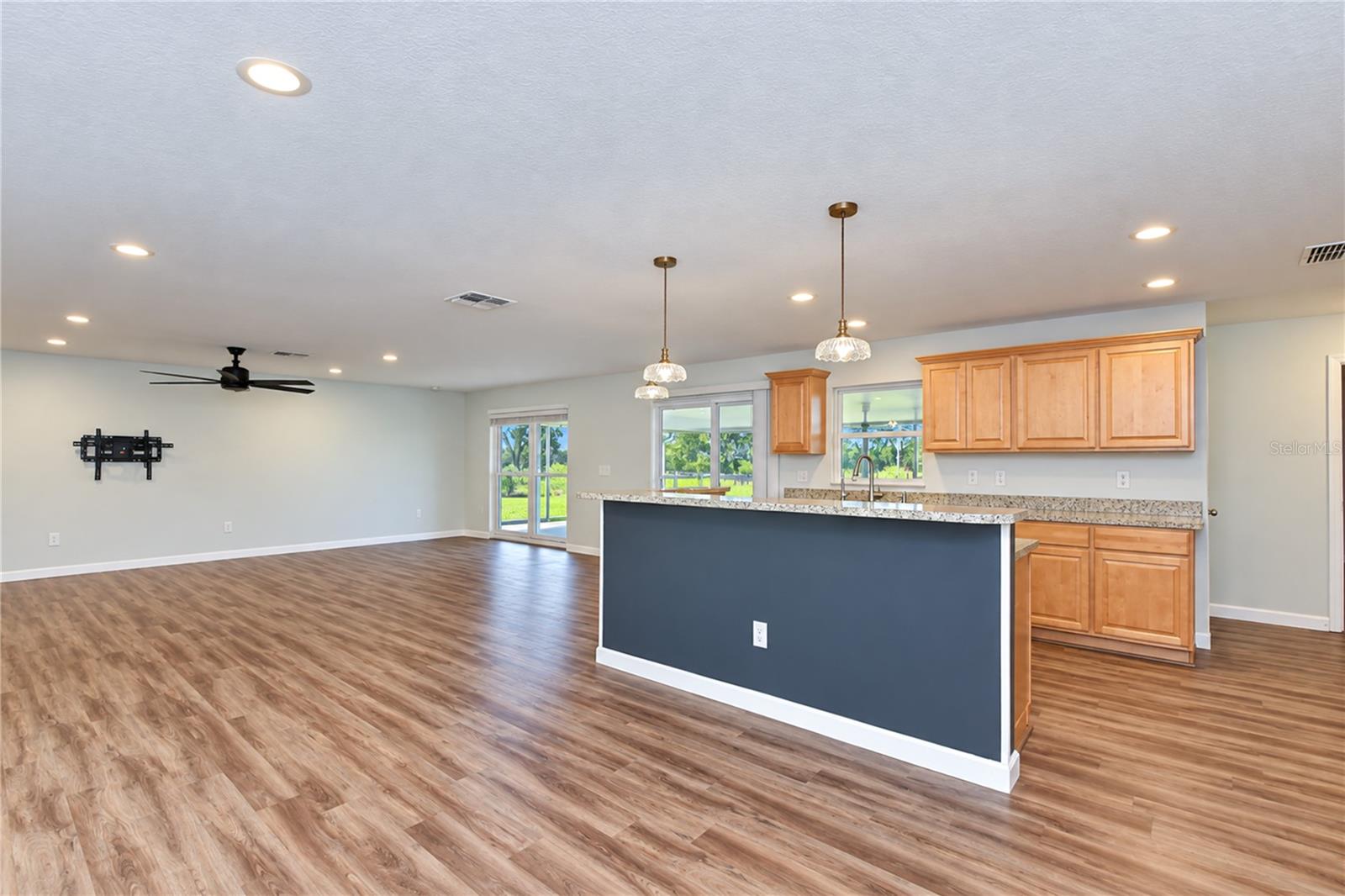 3712 GALLAGHER RD — photo 9