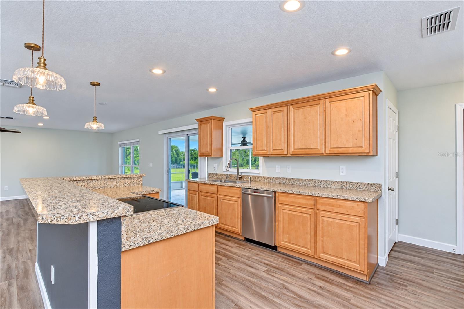 3712 GALLAGHER RD — photo 10