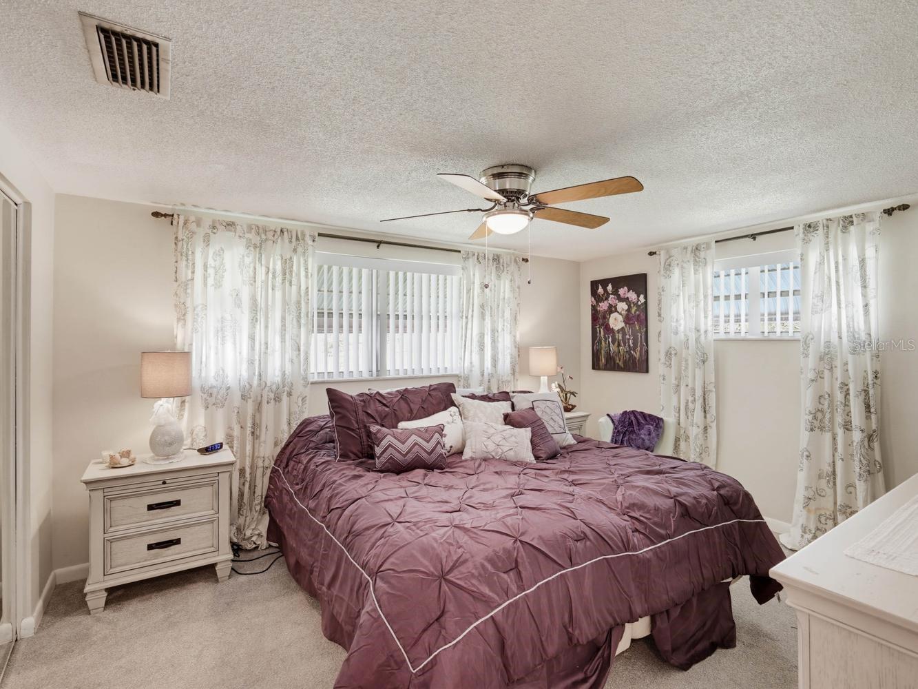 7130 HOLLYBAY RD — photo 26