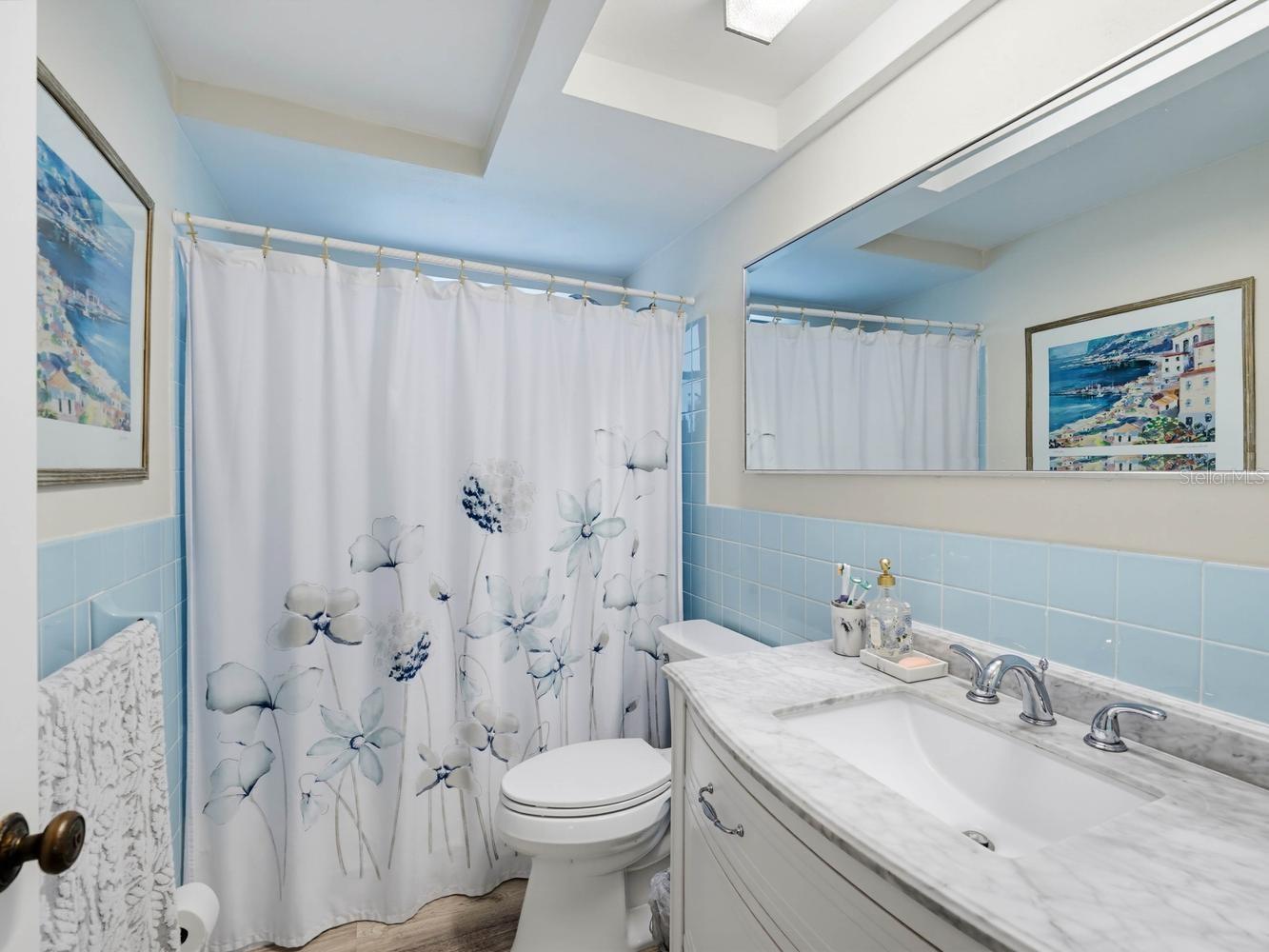 7130 HOLLYBAY RD — photo 29