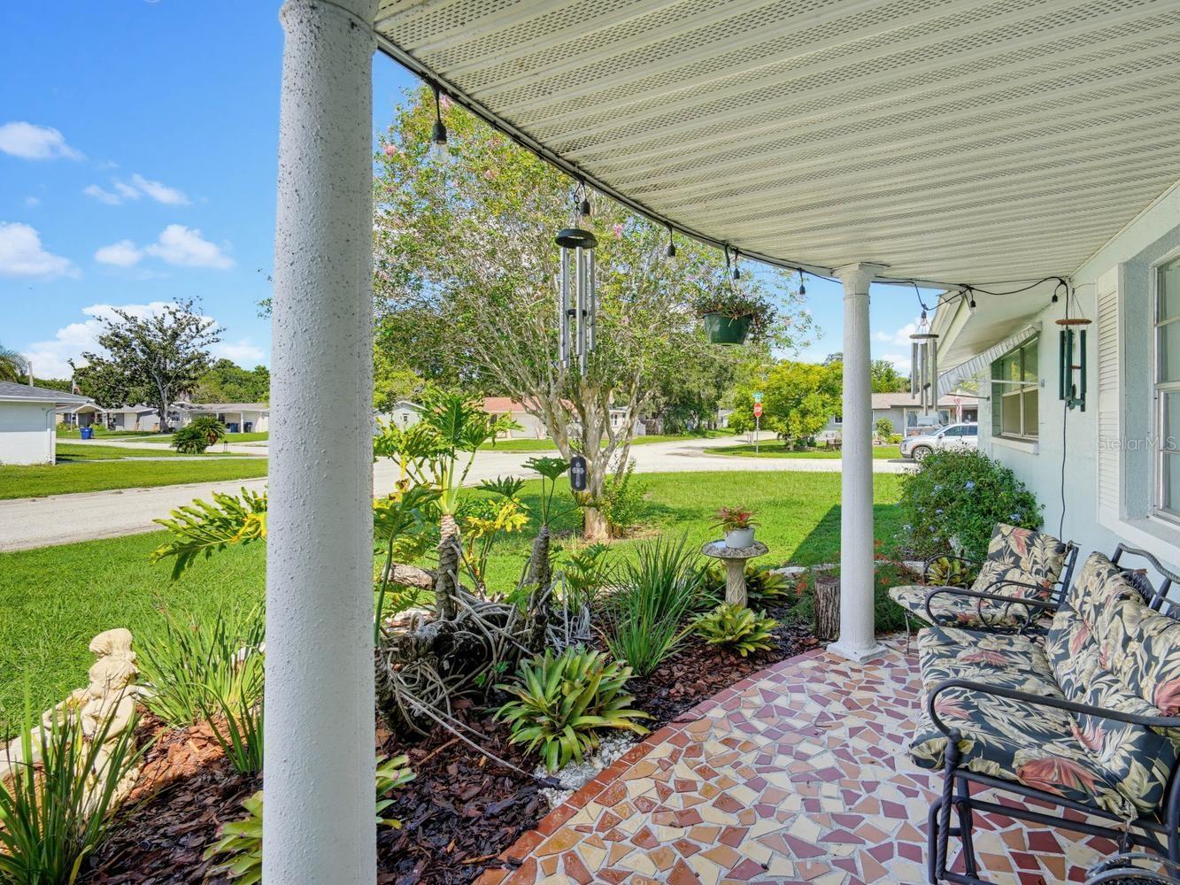 7130 HOLLYBAY RD — photo 3