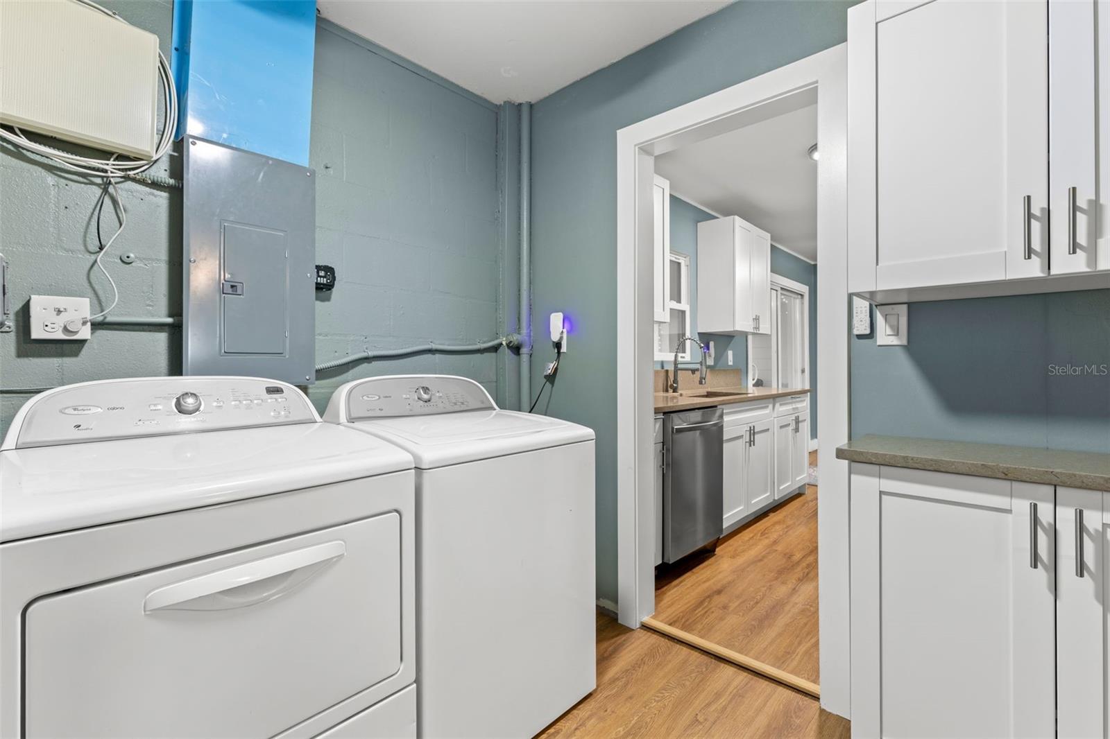 5601 BAY ST NE — photo 6