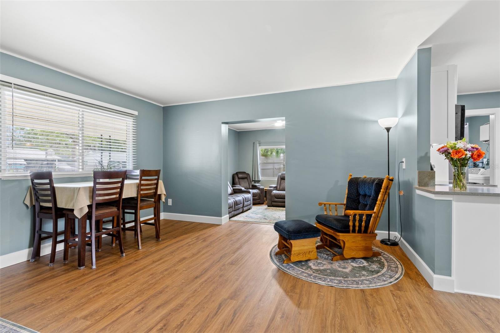 5601 BAY ST NE — photo 7