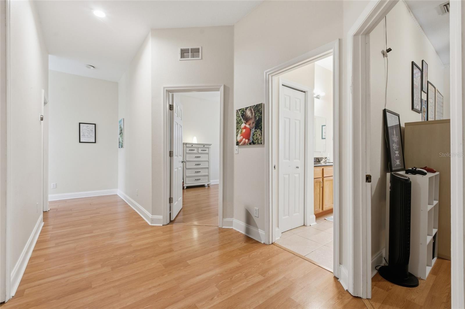 4521 JUANITA WAY S — photo 48