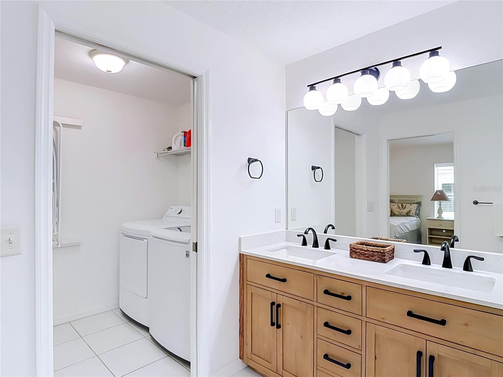572 SALMON CT — photo 21