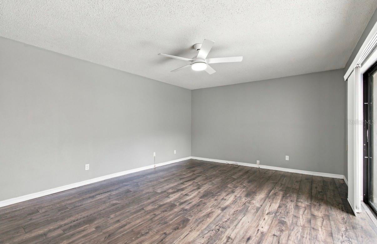 15431 W POND WOODS DR #15431 — photo 5