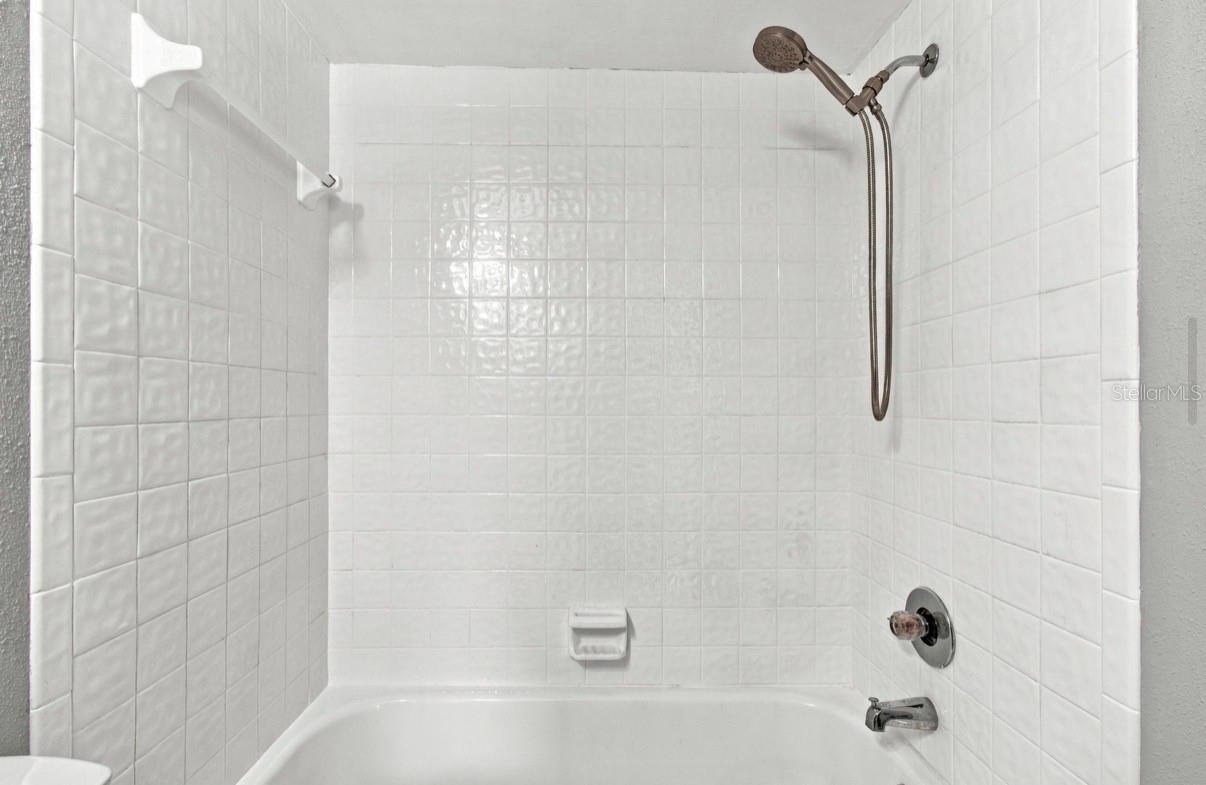 15431 W POND WOODS DR #15431 — photo 39