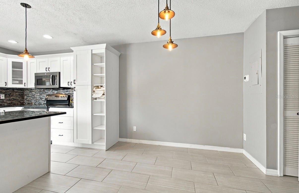 15431 W POND WOODS DR #15431 — photo 20