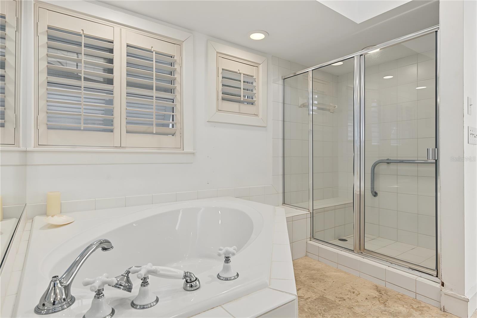 956 ELDORADO AVE — photo 40