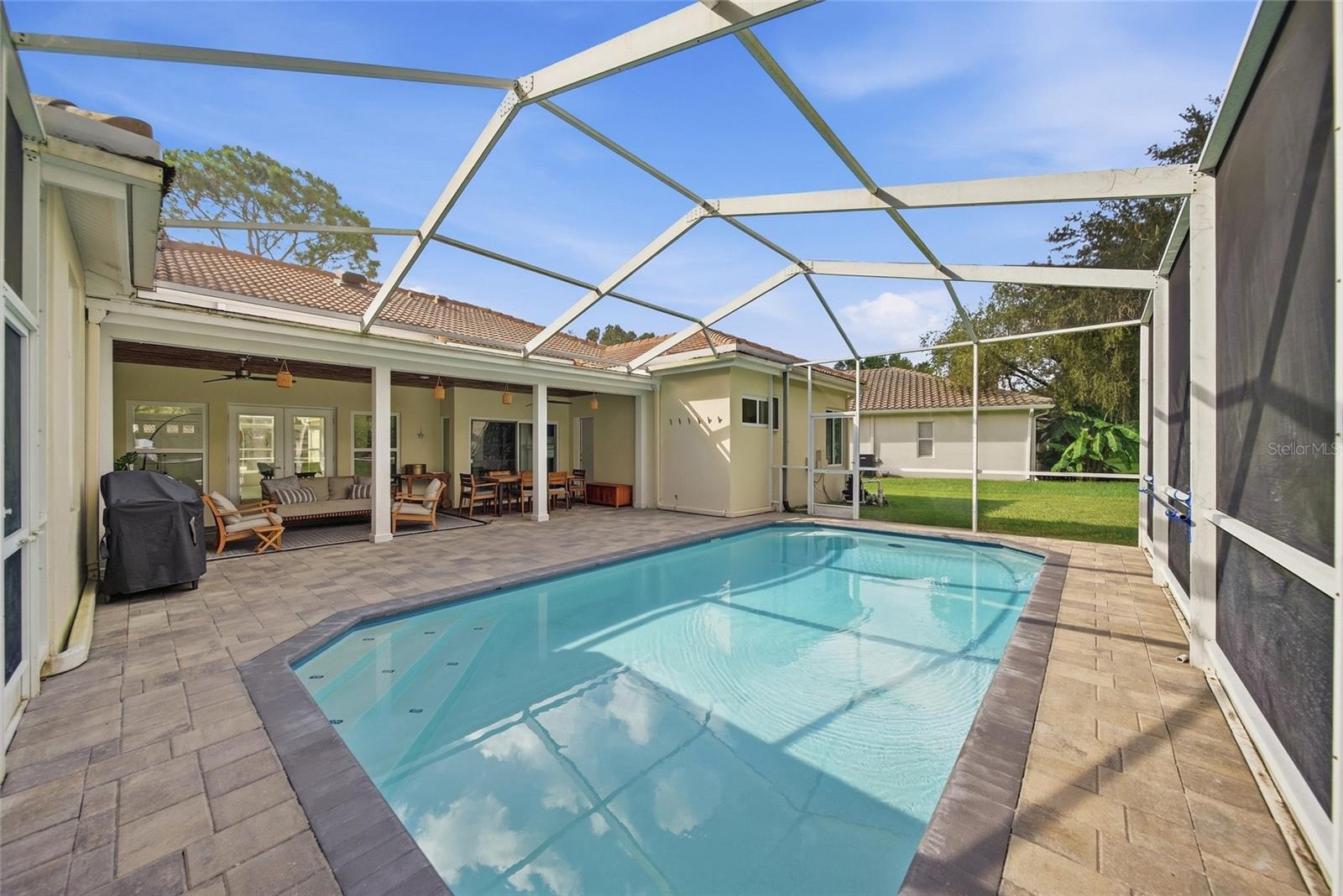 17911 HOLLY BROOK DR — photo 15
