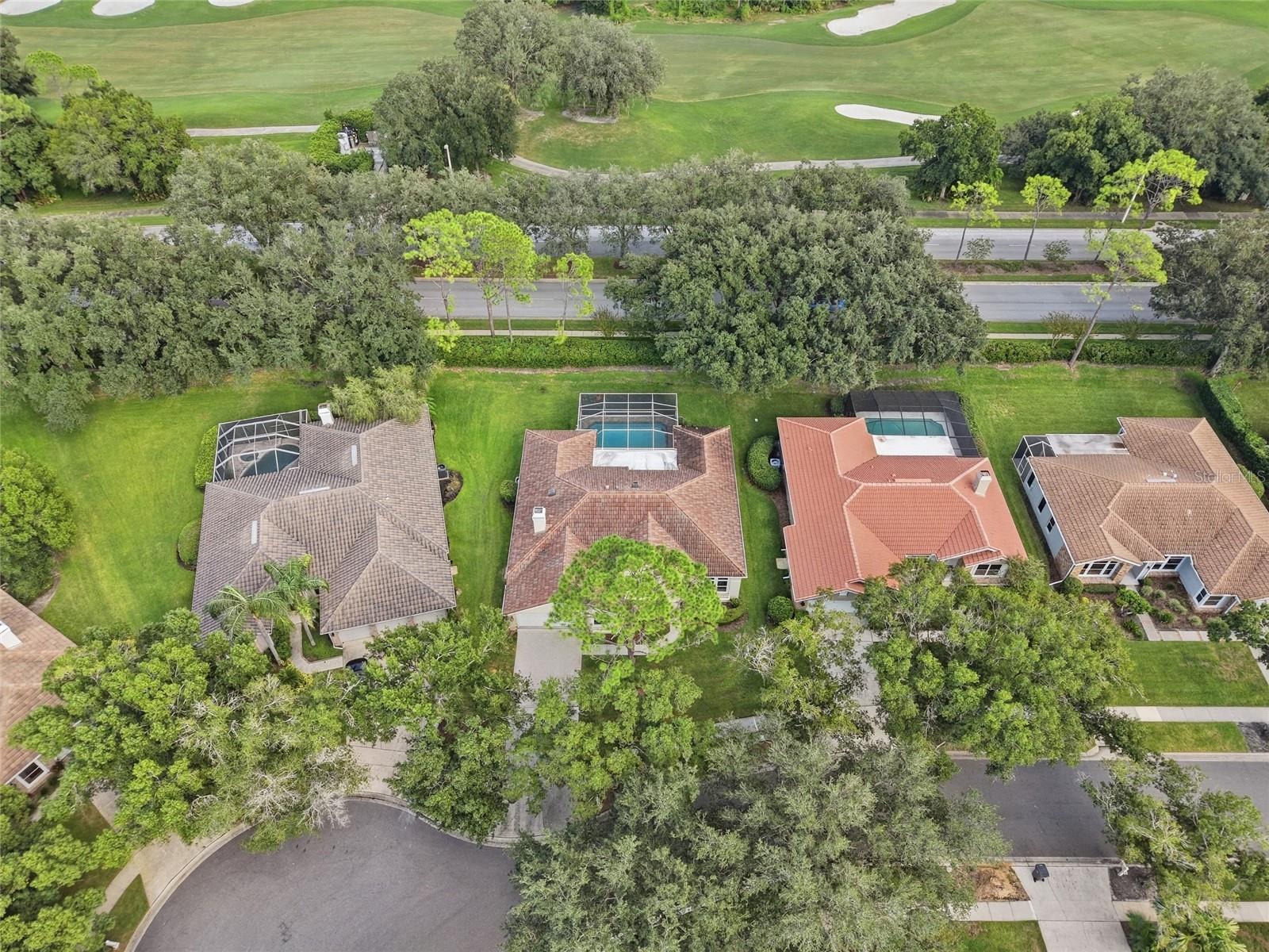 17911 HOLLY BROOK DR — photo 33