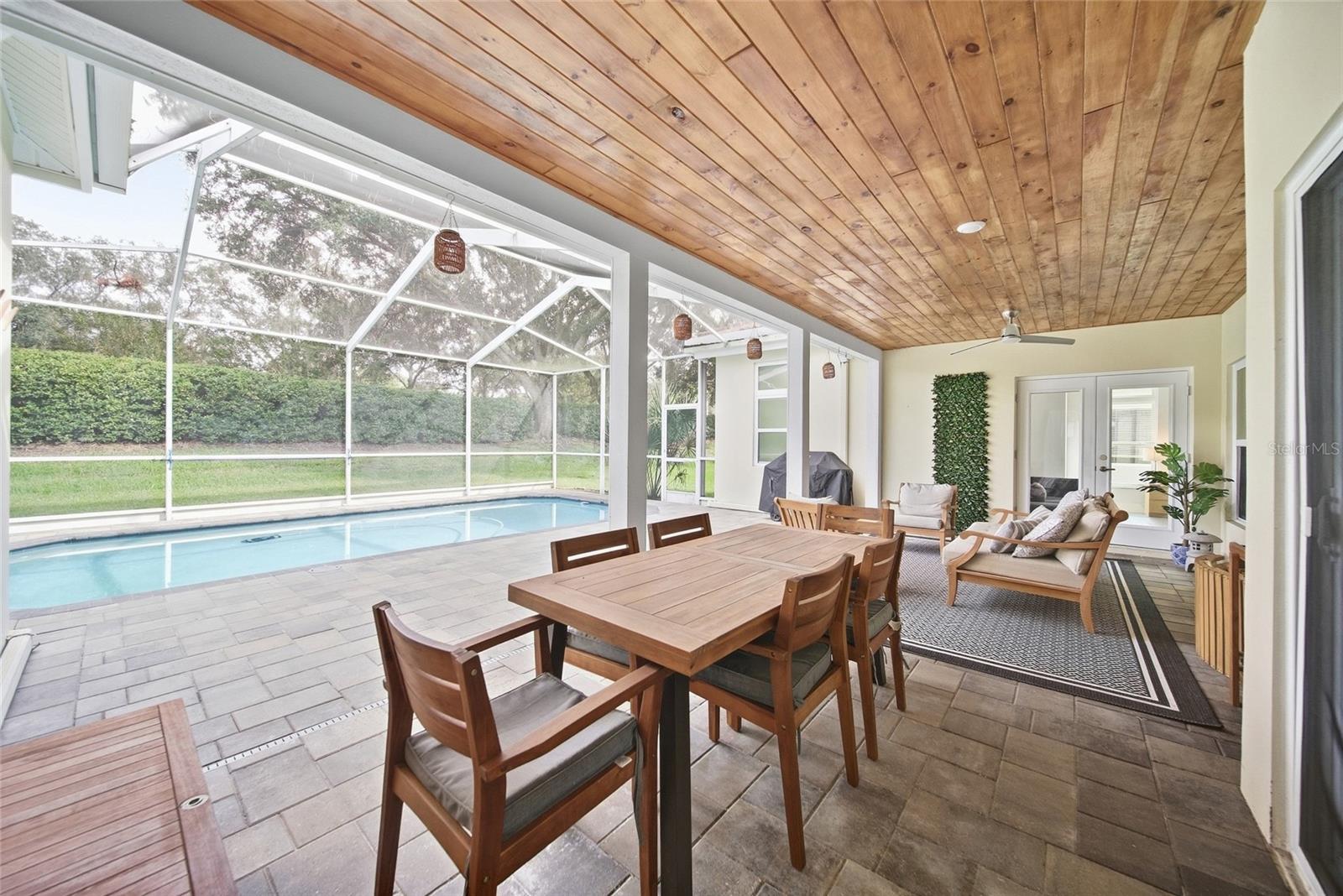 17911 HOLLY BROOK DR — photo 16