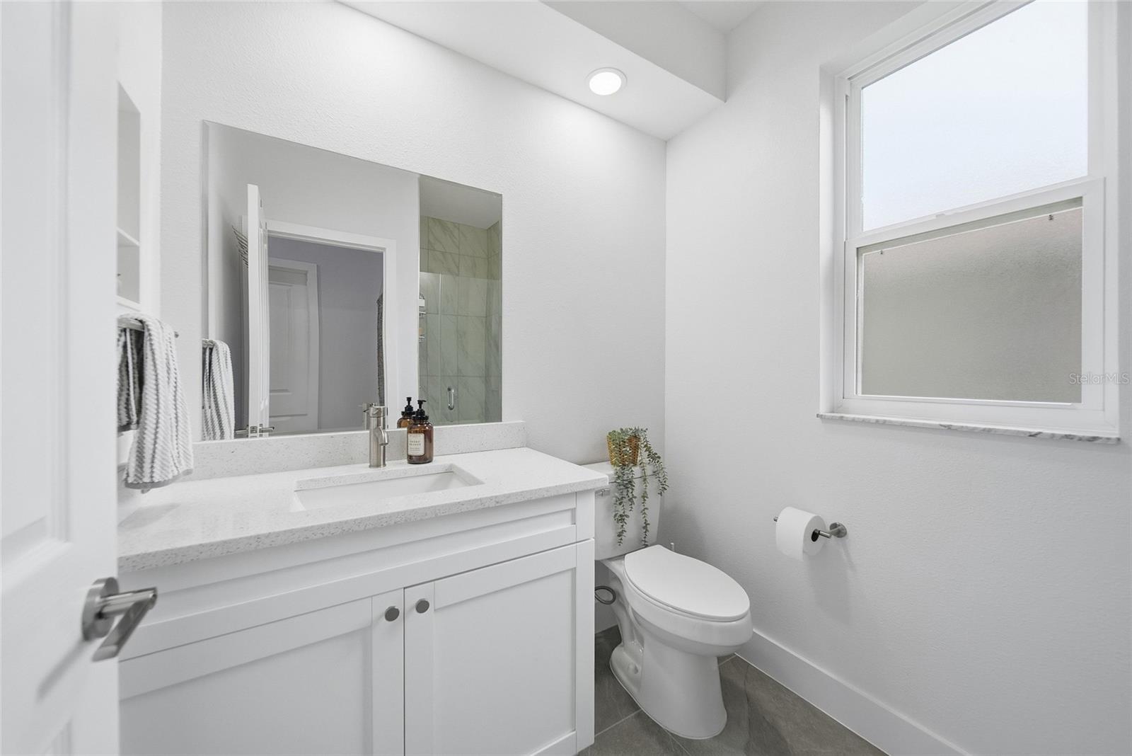 17911 HOLLY BROOK DR — photo 27