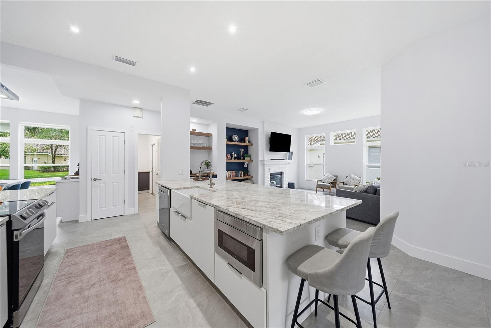 17911 HOLLY BROOK DR — photo 9