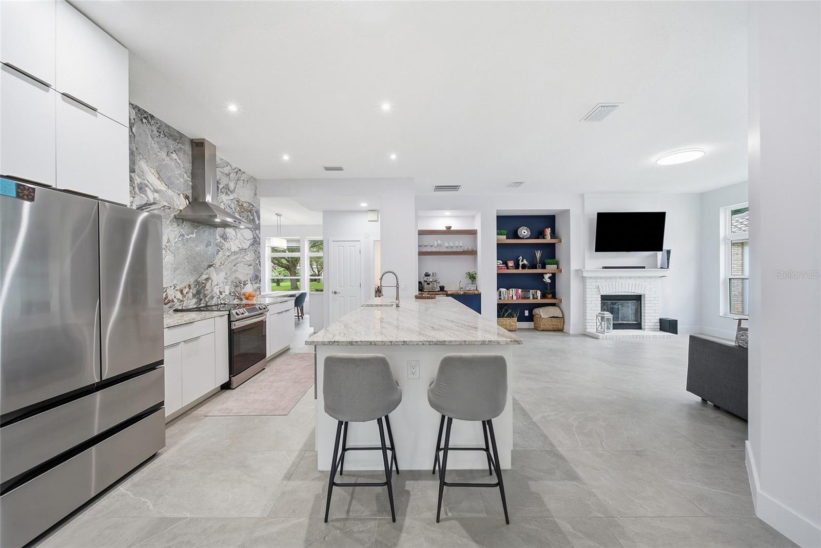 17911 HOLLY BROOK DR — photo 10