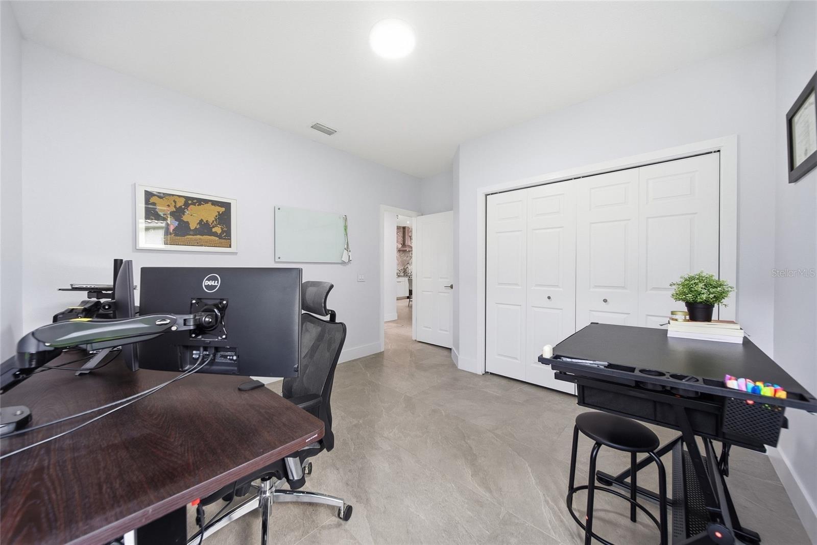 17911 HOLLY BROOK DR — photo 24