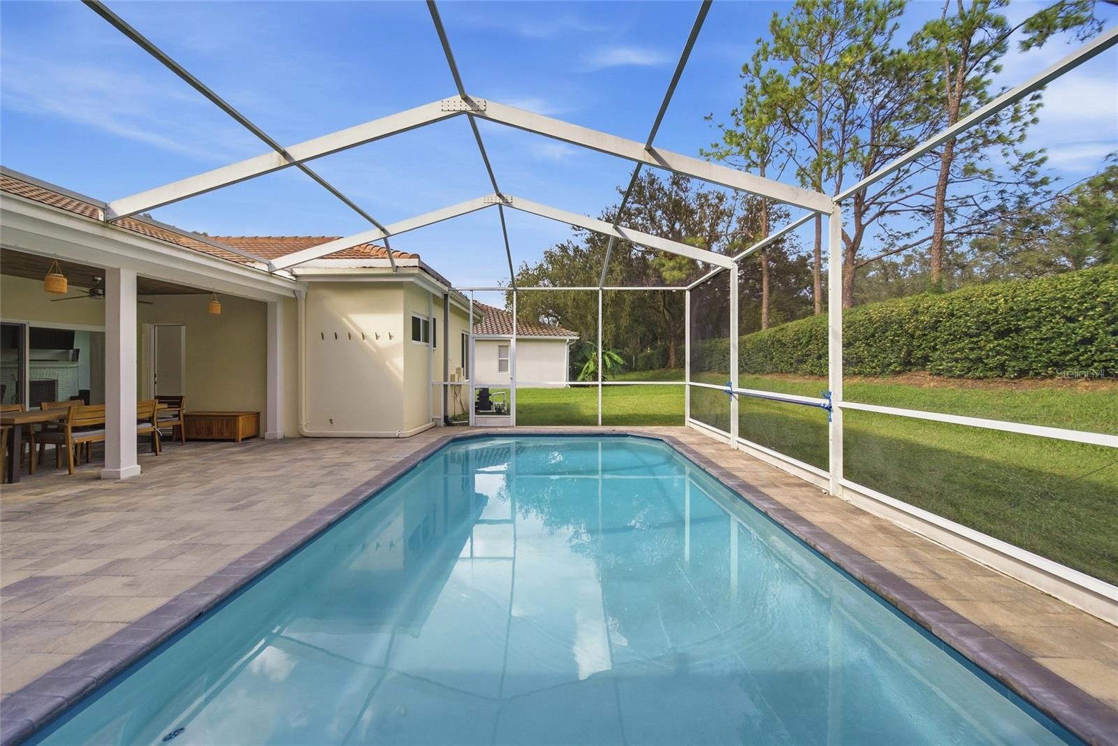 17911 HOLLY BROOK DR — photo 32