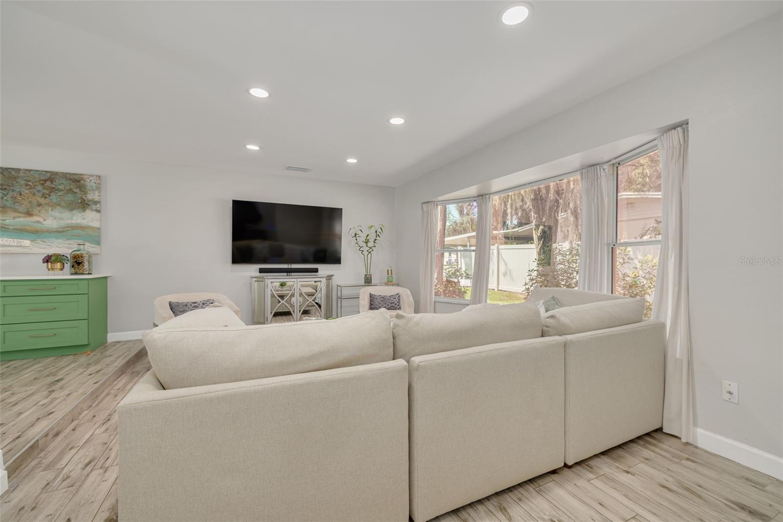 501 W 124TH AVE — photo 8