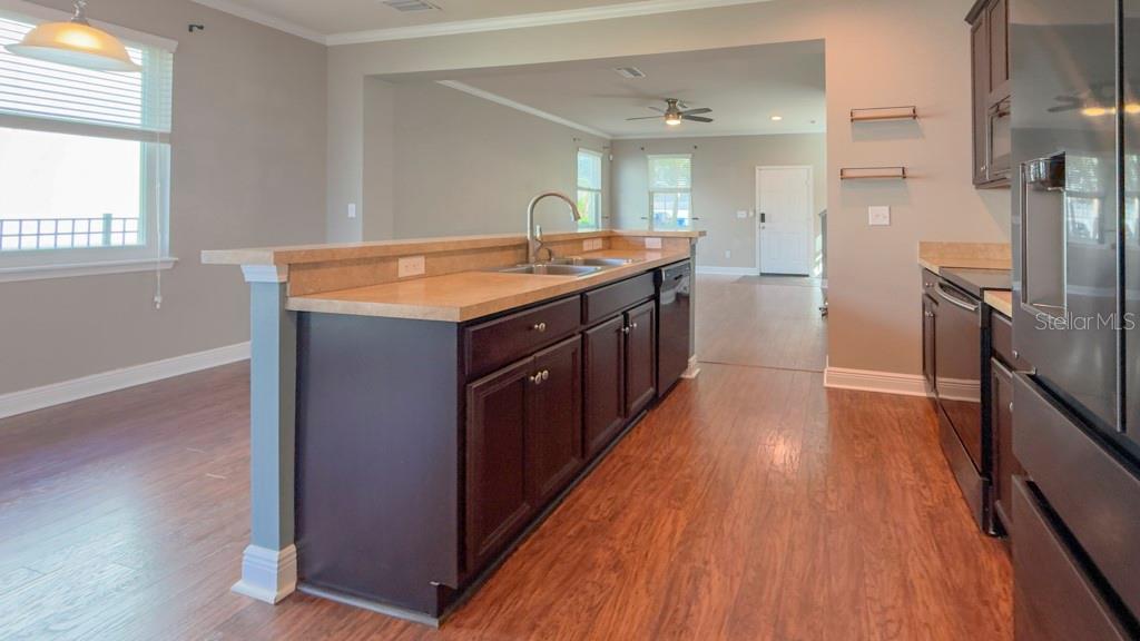 8639 TURNSTONE SHORE LN — photo 7