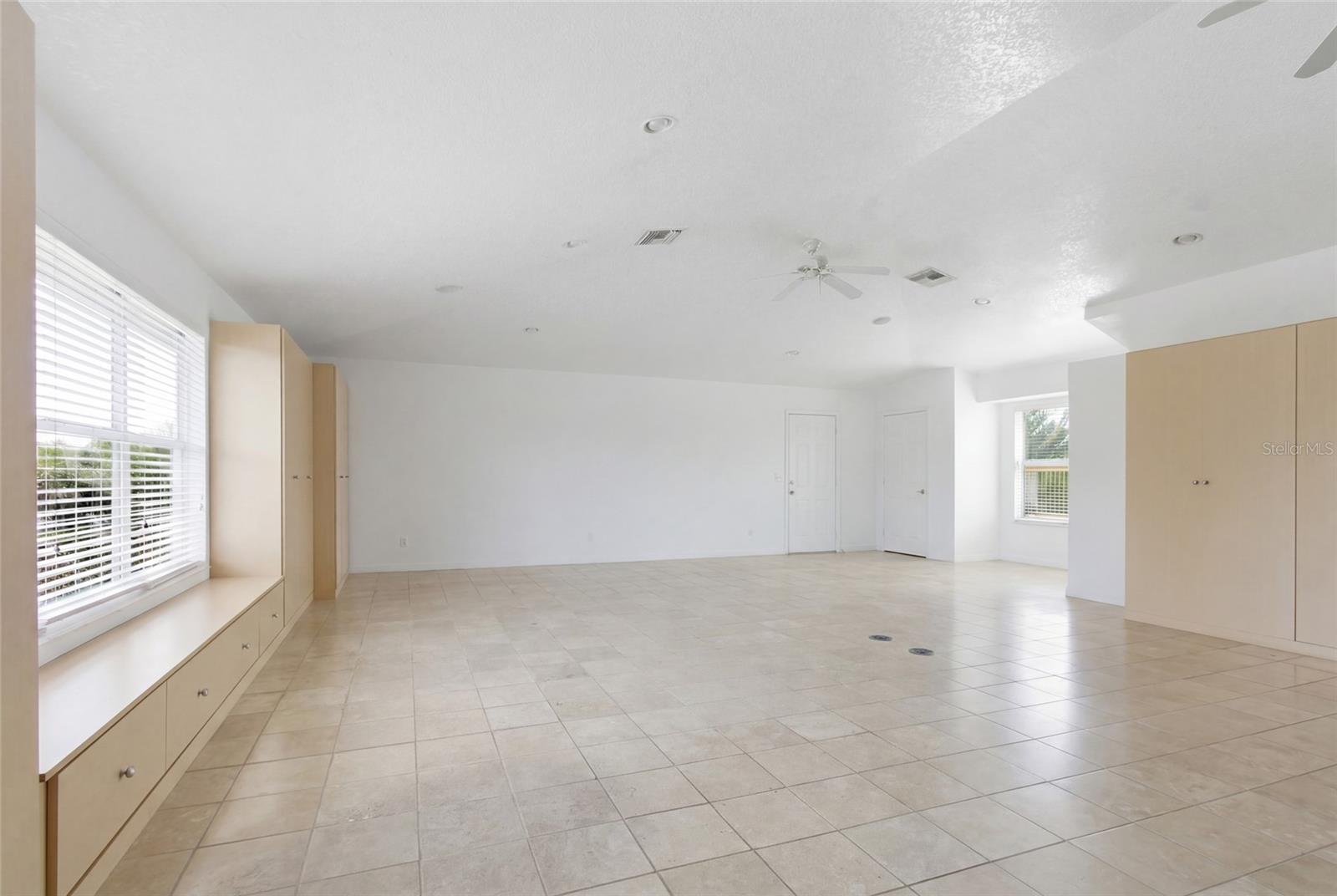 303 SUNNY LN — photo 44